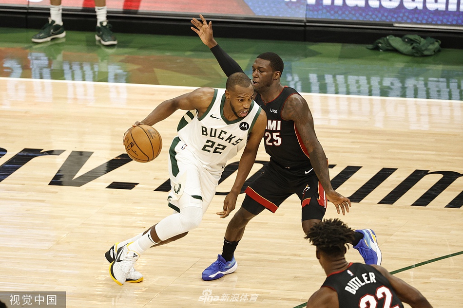 [NBA季后赛]热火98-132雄鹿 字母哥砍31分13板