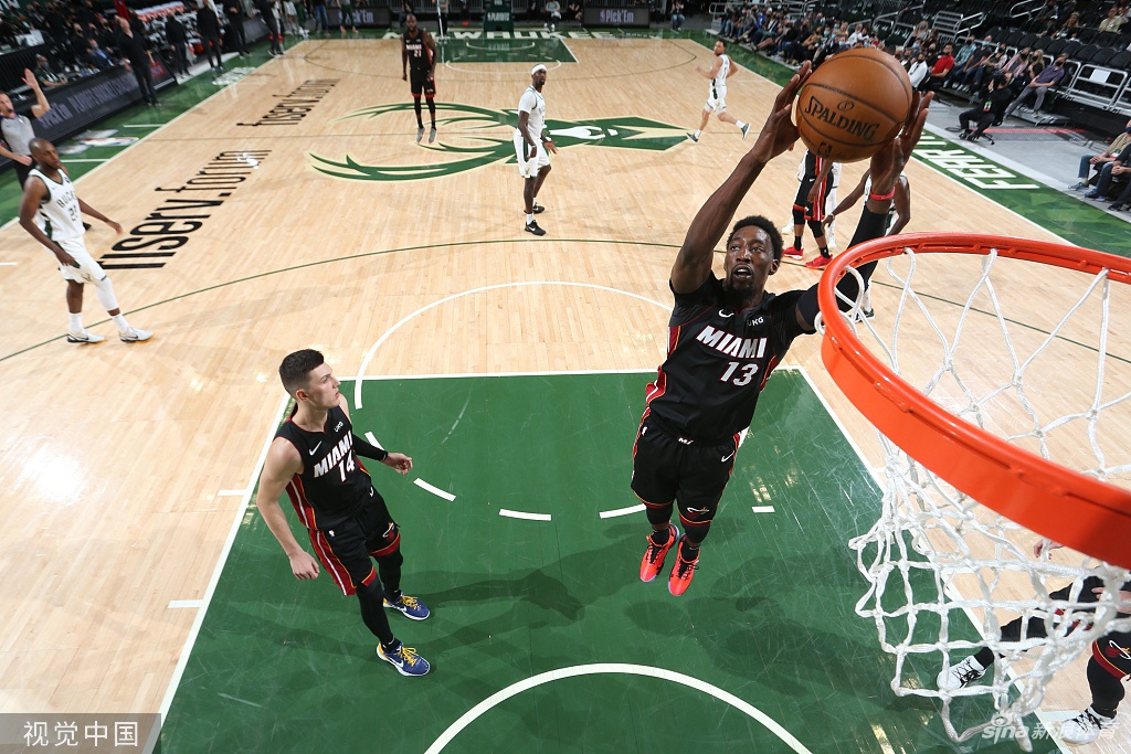 [NBA季后赛]热火98-132雄鹿 字母哥砍31分13板