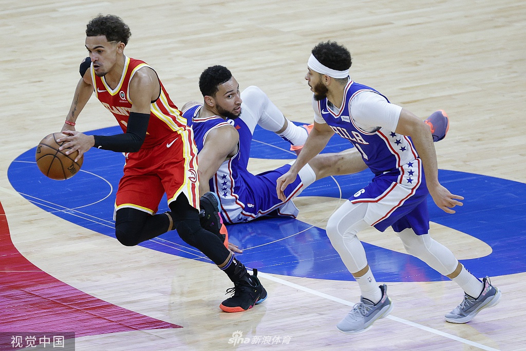 [NBA季后赛]老鹰109-106胜76人 特雷杨39分总分3-2