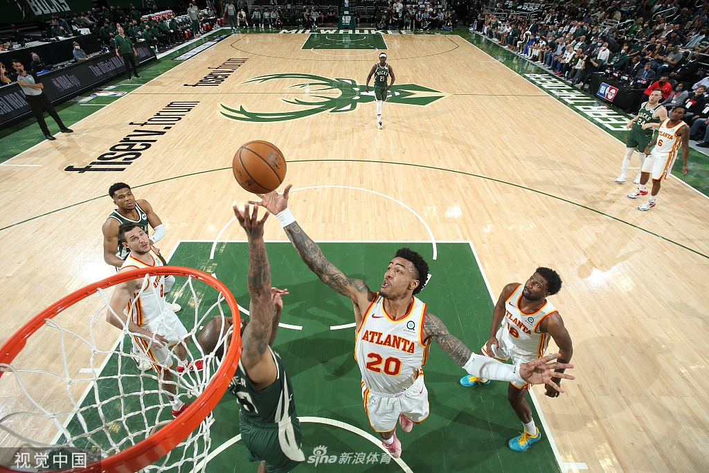 [NBA东部决赛]老鹰116-113雄鹿 特雷杨48分总分1-0