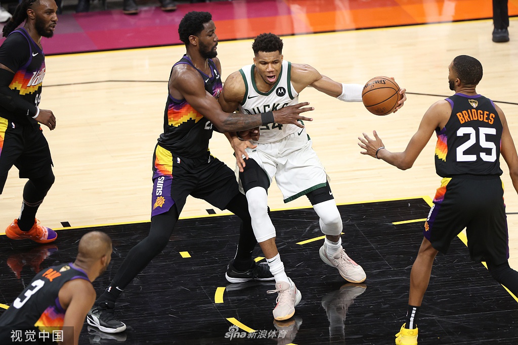 [NBA总决赛G2]雄鹿108-118太阳 布克31分总分2-0