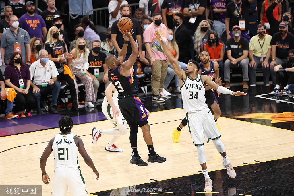 [NBA总决赛G2]雄鹿108-118太阳 布克31分总分2-0