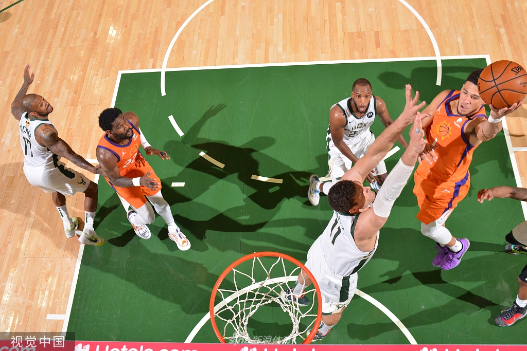 [NBA总决赛]太阳103-109雄鹿 字母哥26+14总分扳成2-2