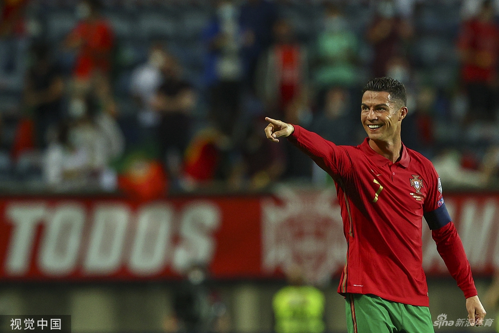 [世预赛]葡萄牙2-1爱尔兰 C罗两球致胜