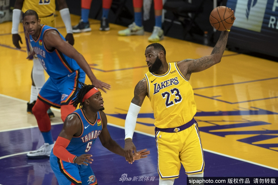 詹姆斯连续第16次入选最佳阵容 破历史纪录