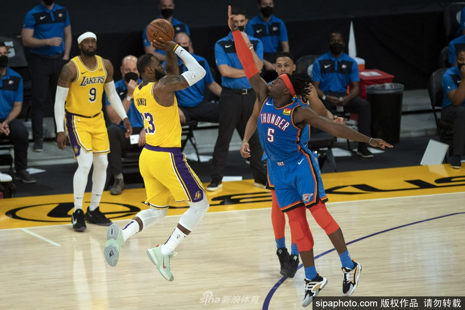 詹姆斯连续第16次入选最佳阵容 破历史纪录