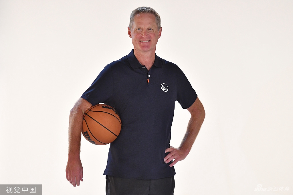 [NBA]勇士队媒体日库里汤神合体