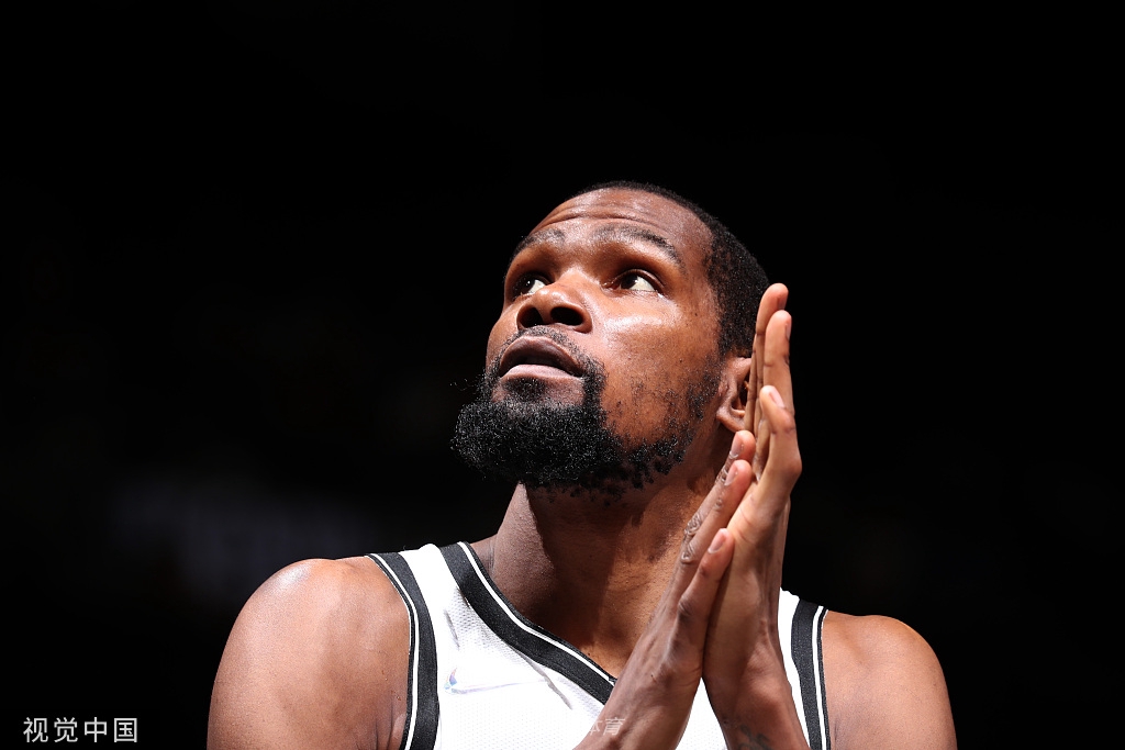 [NBA季前赛]雄鹿115-119篮网 杜兰特哈登出战