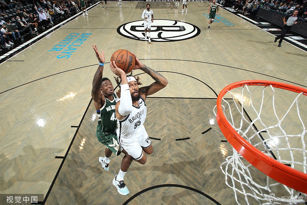 [NBA季前赛]雄鹿115-119篮网 杜兰特哈登出战