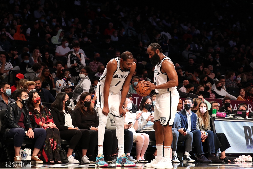 [NBA季前赛]雄鹿115-119篮网 杜兰特哈登出战