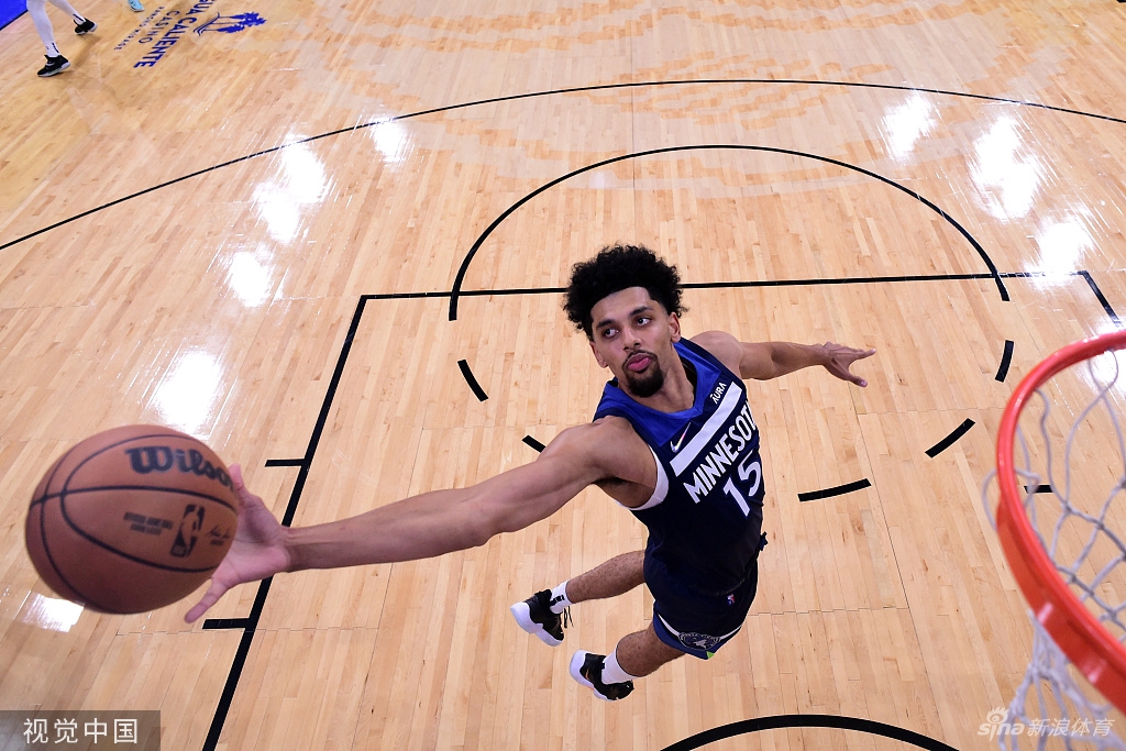 [NBA季前赛]森林狼128-100快船