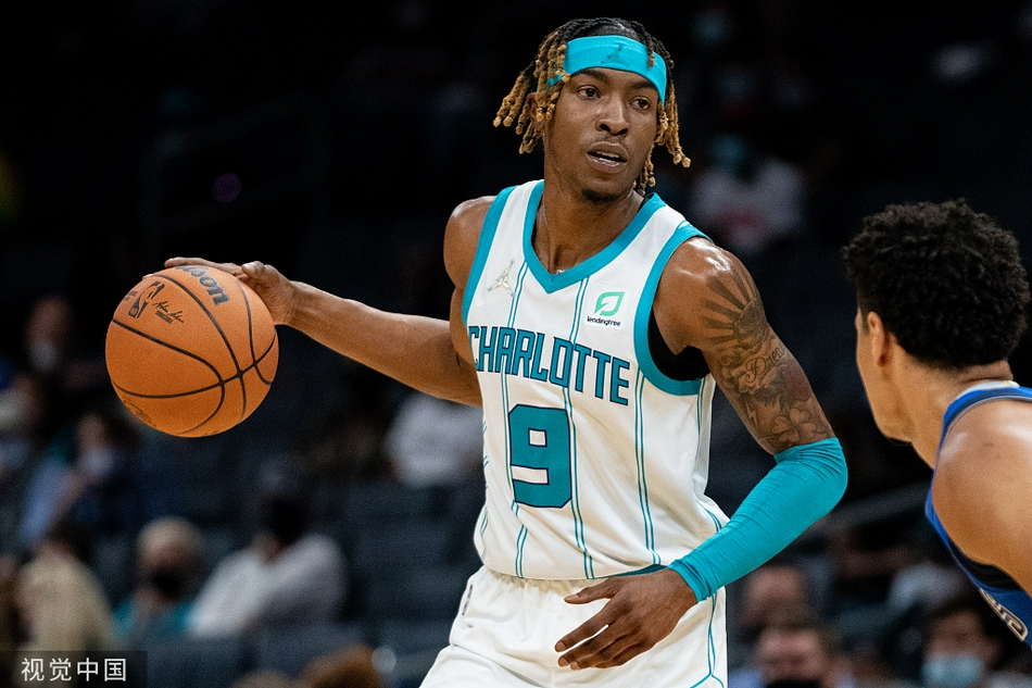 [NBA季前赛]独行侠74-119黄蜂