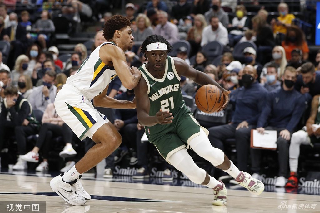 [NBA季前赛]雄鹿120-124爵士