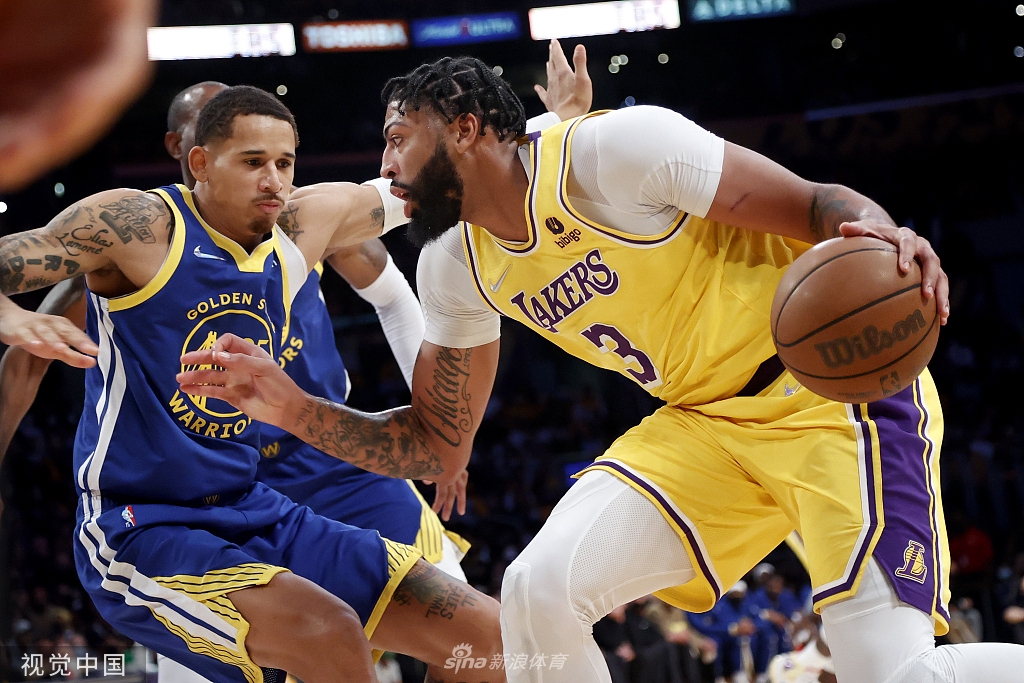 [NBA揭幕战]勇士121-114湖人