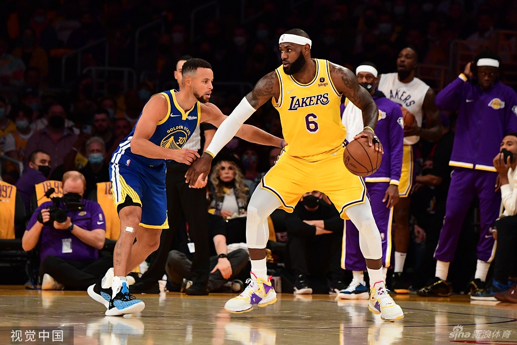 [NBA揭幕战]勇士121-114湖人