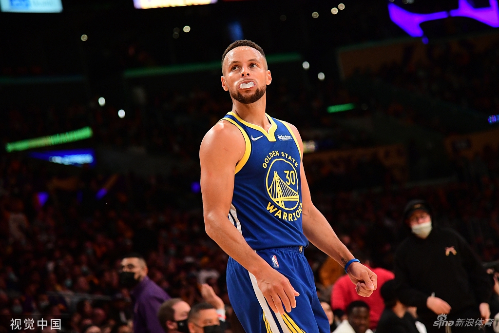 [NBA揭幕战]勇士121-114湖人