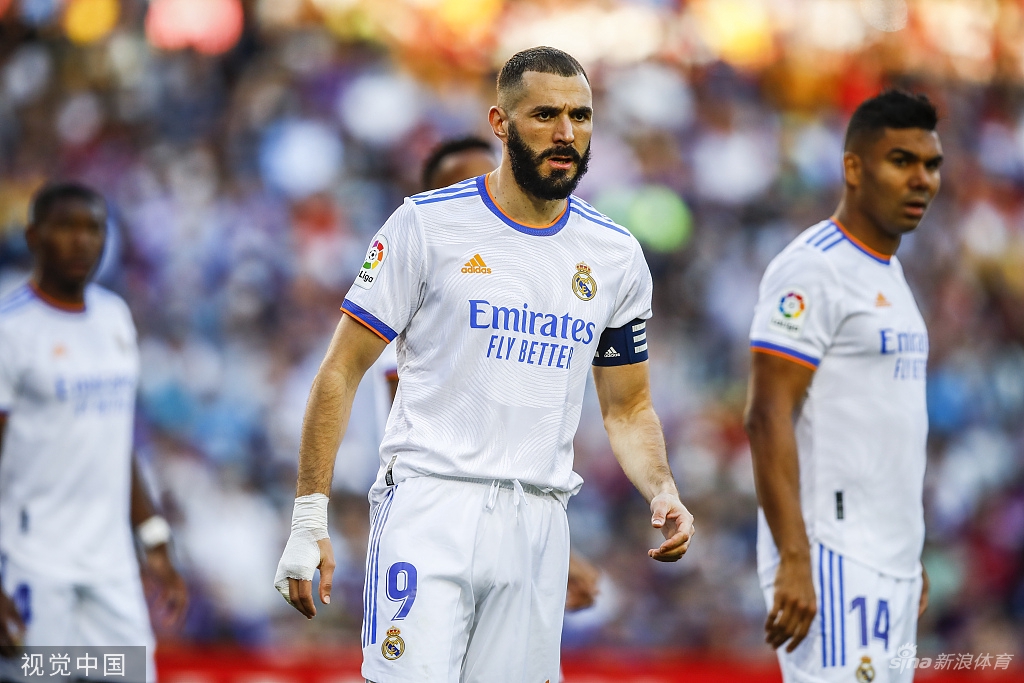 [西甲]皇马客场2-1巴萨 阿拉巴进球