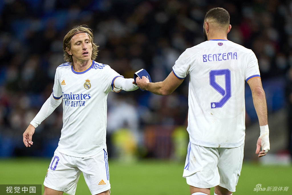 [欧冠]皇马2-1顿涅茨克矿工 本泽马两球