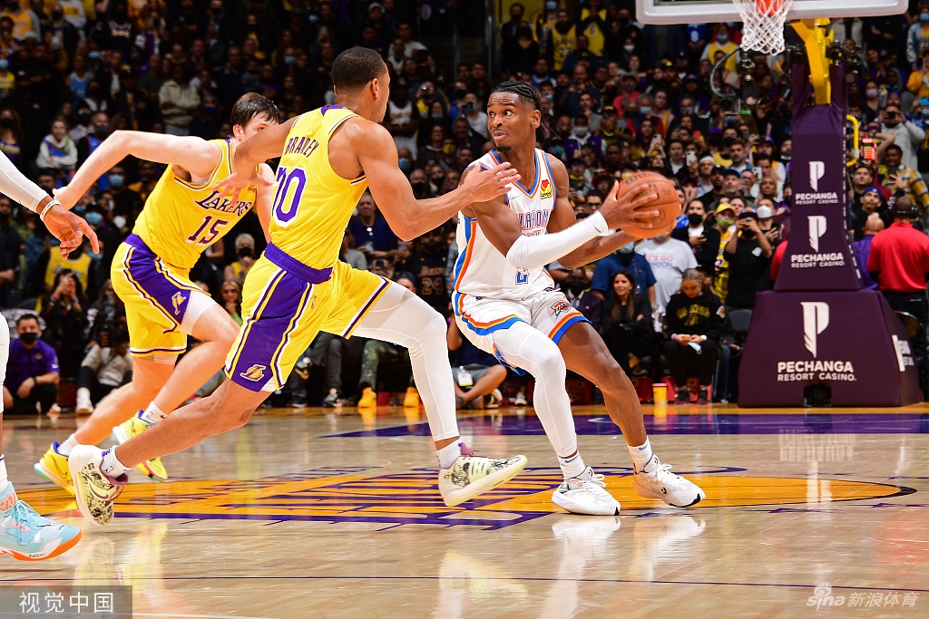 [NBA]雷霆107-104湖人 浓眉两双詹姆斯休战