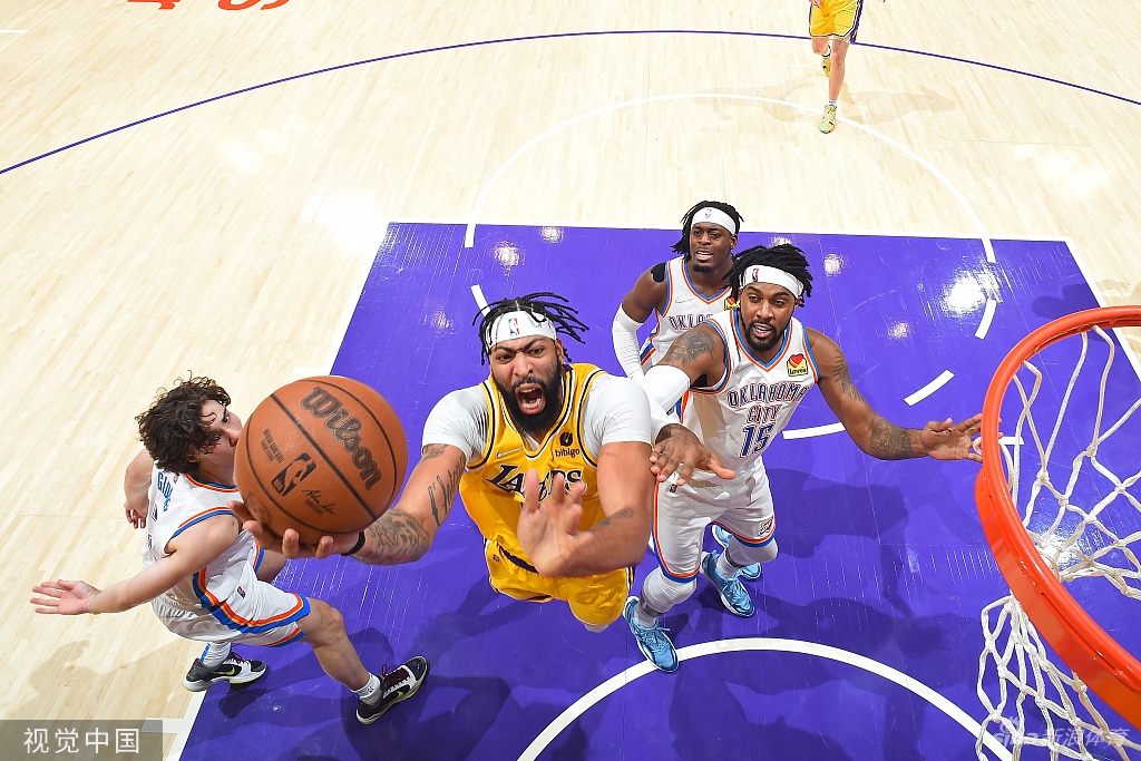 [NBA]雷霆107-104湖人 浓眉两双詹姆斯休战