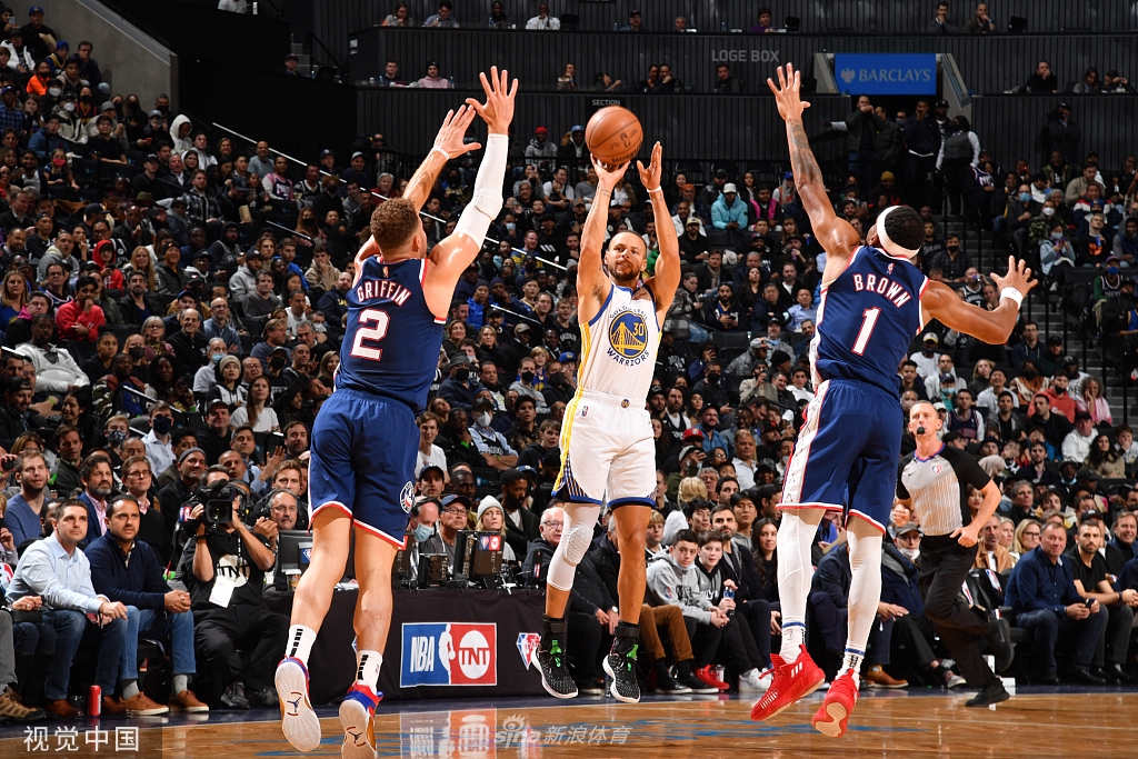 [NBA]勇士117-99篮网 库里37分力压KD哈登