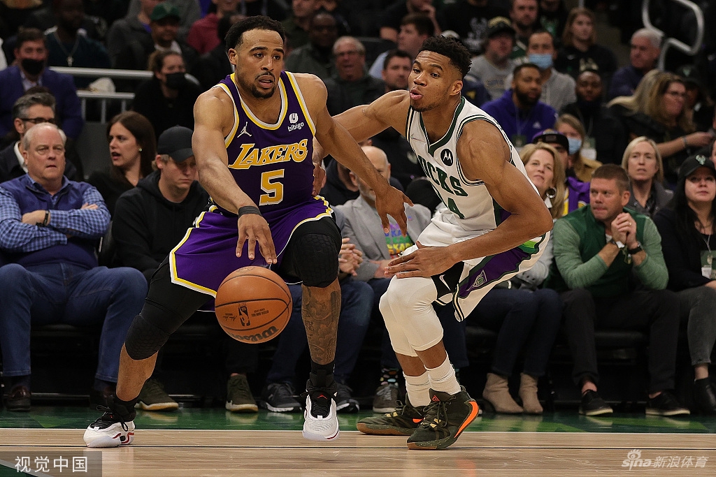 [NBA常规赛]湖人102-109雄鹿