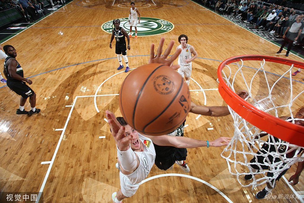 [NBA常规赛]雷霆89-96雄鹿