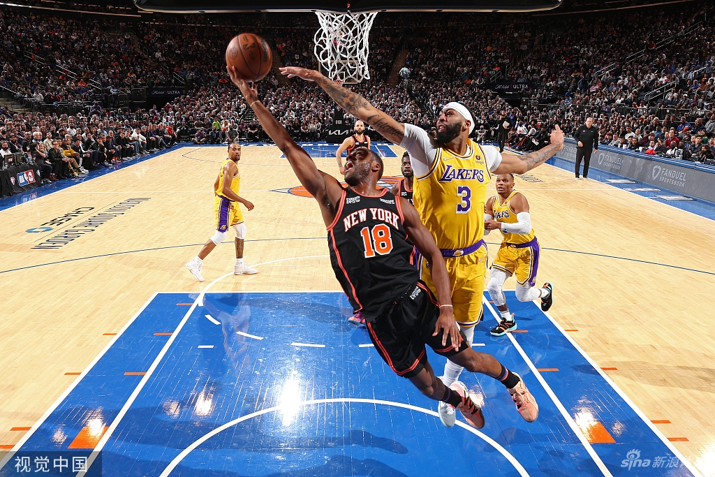[NBA常规赛]湖人100-106尼克斯