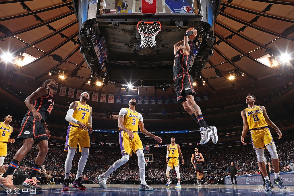 [NBA常规赛]湖人100-106尼克斯