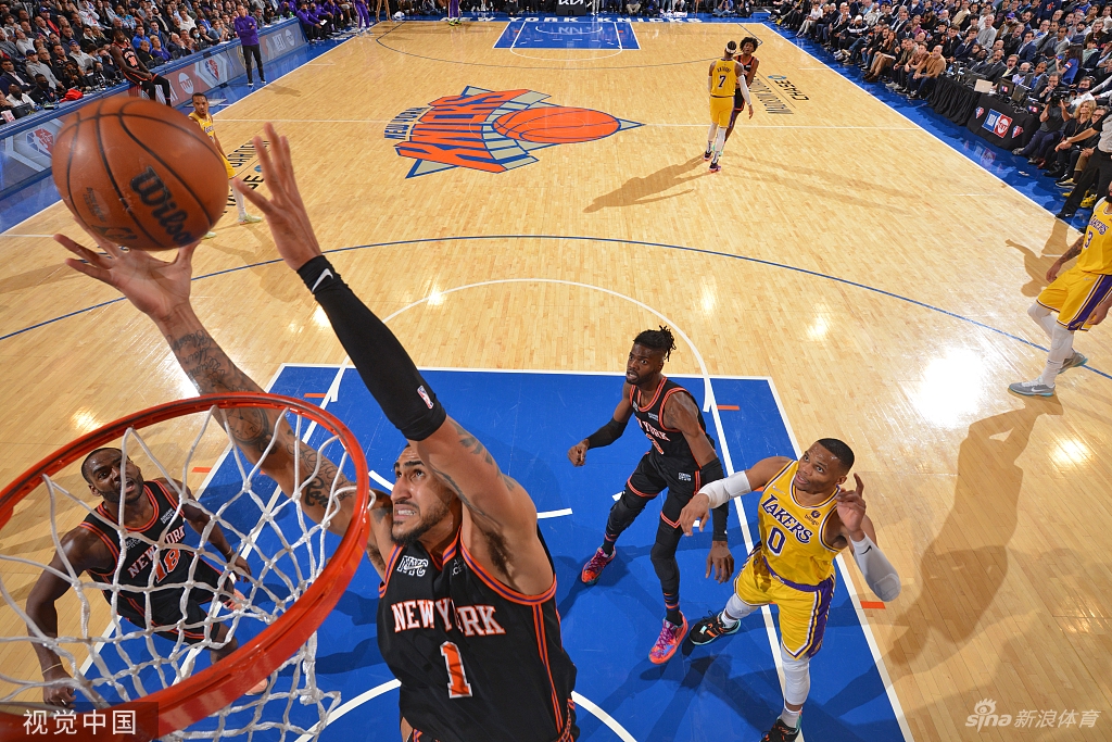 [NBA常规赛]湖人100-106尼克斯