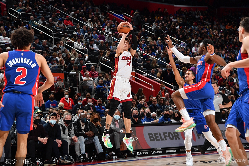 [NBA常规赛]热火100-92活塞