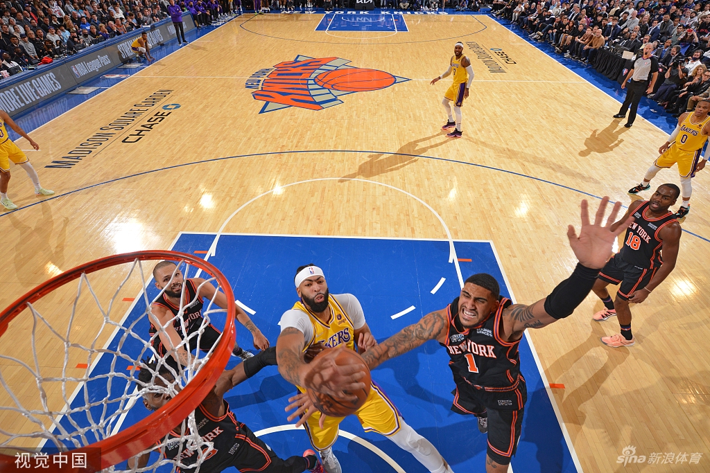 [NBA常规赛]湖人100-106尼克斯