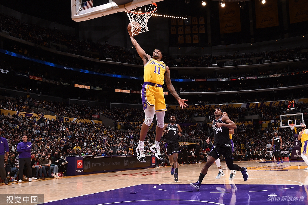 [NBA]国王3加时力克湖人 詹姆斯空砍30+11