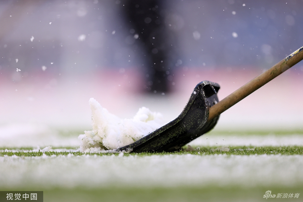 [英超]雪战到底！曼城大雪中2-1战胜西汉姆联