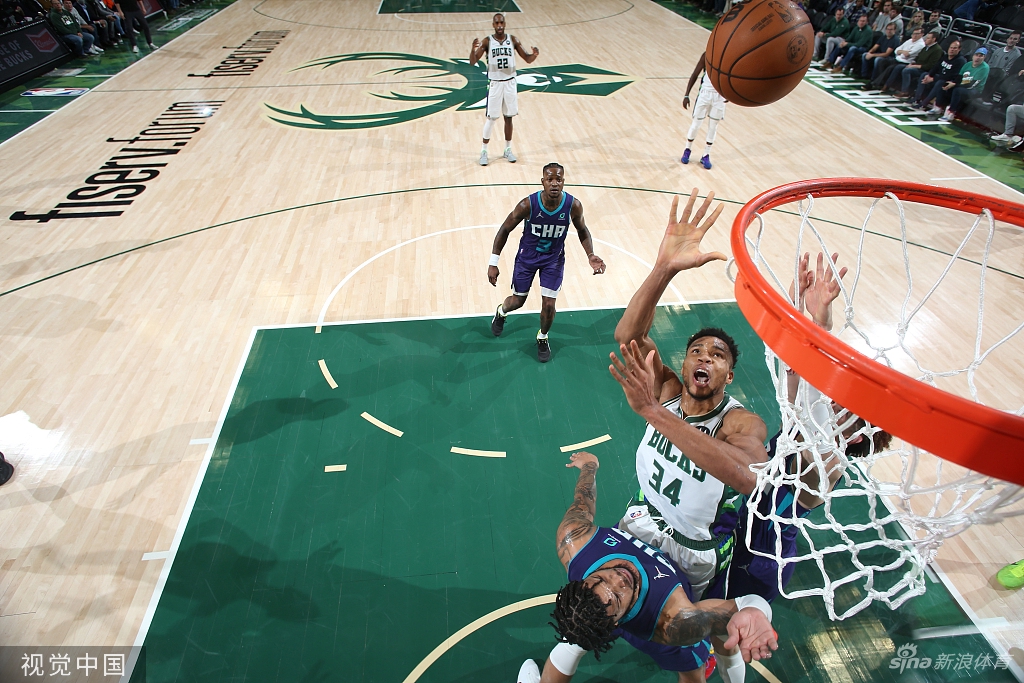 [NBA]黄蜂125-127雄鹿 字母哥绝杀