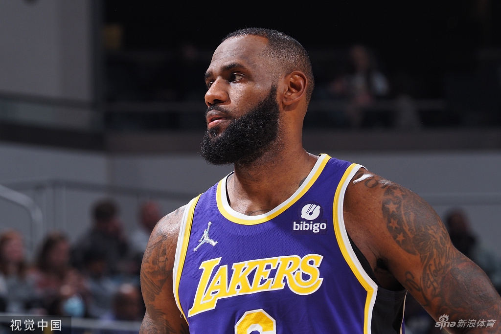 詹姆斯8次检测全阴性解除隔离 明日归队出战LA德比