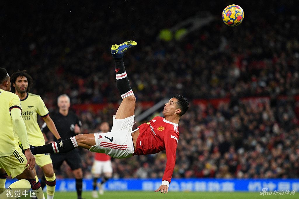 职业生涯801球！C罗成足球历史第一人