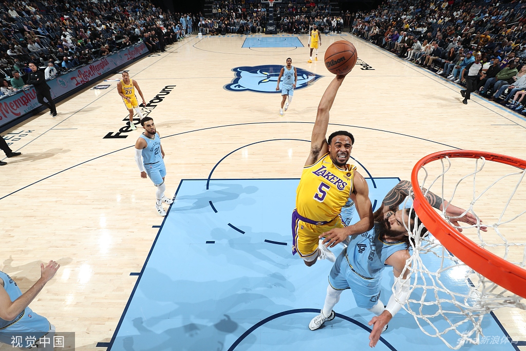 [NBA]湖人95-108灰熊 詹姆斯空砍三双