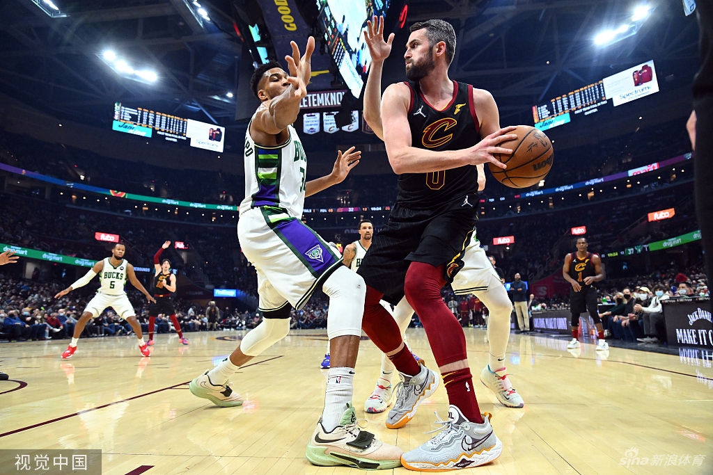 [NBA常规赛]雄鹿99-115骑士