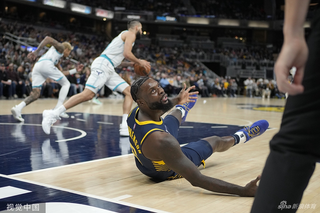 [NBA常规赛]黄蜂158-126步行者