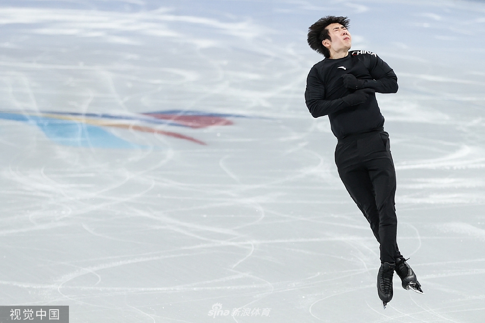 金博洋朱易亮相冬奥花滑训练日