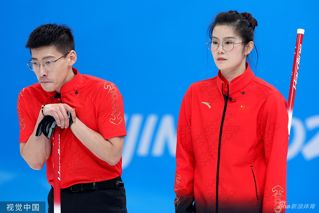 [冰壶混双]范苏圆/凌智5-7负美国组合