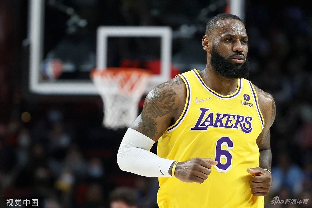 [NBA]湖人105-107开拓者 詹皇空砍30分