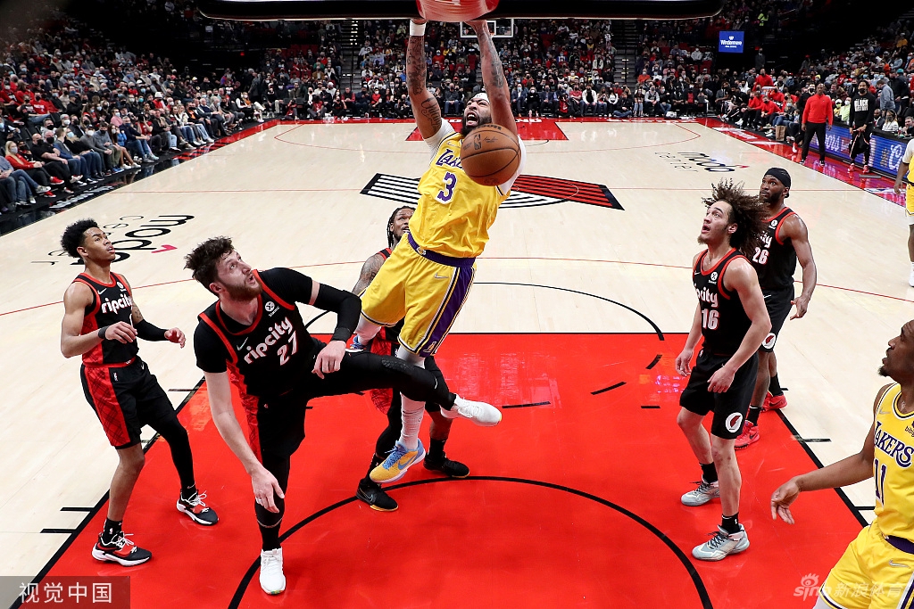 [NBA]湖人105-107开拓者 詹皇空砍30分