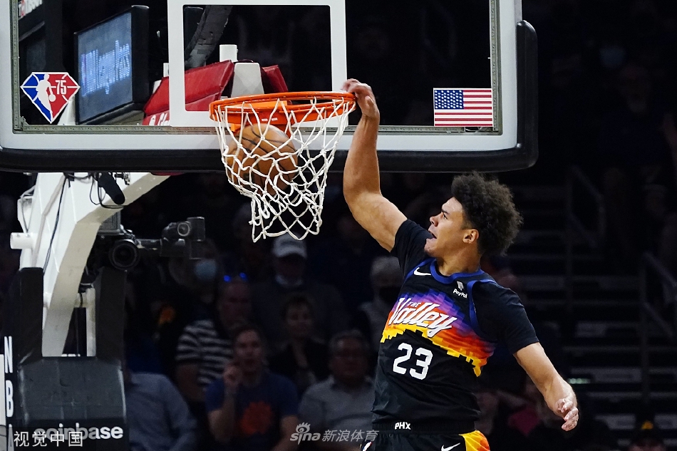 [NBA常规赛]保罗17分19助攻 雄鹿107-131太阳