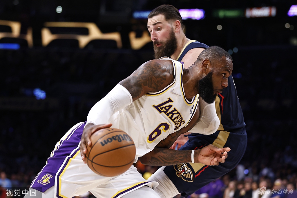 [NBA]鹈鹕123-95湖人 詹姆斯空砍32分