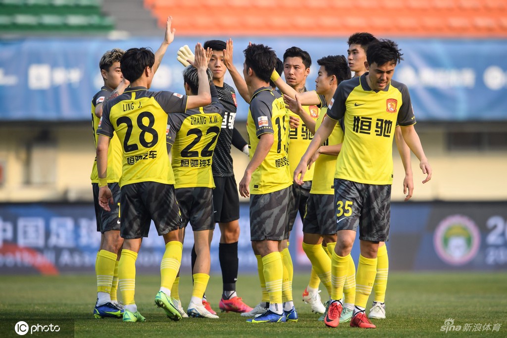 广州队后防两主力加盟海港 郑智或加盟深圳