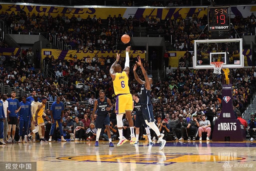 [NBA]独行侠109-104湖人 詹姆斯空砍24+12