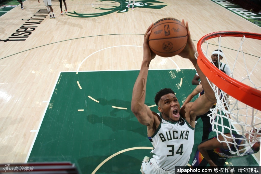 [NBA]太阳122-132雄鹿 米德尔顿44分