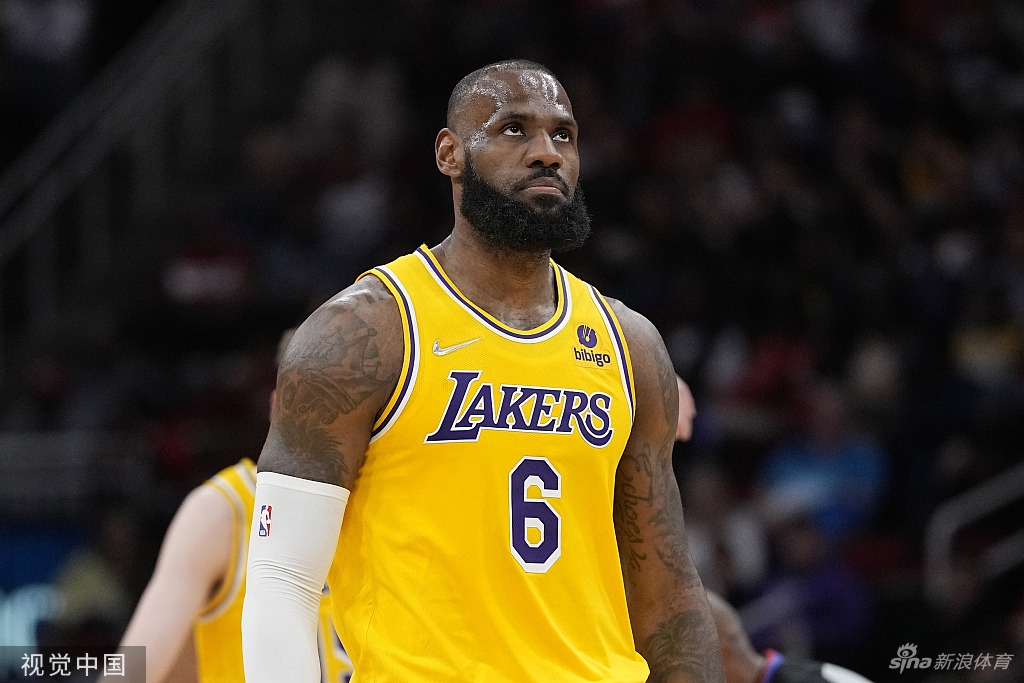 [NBA]湖人130-139火箭 詹姆斯空砍三双